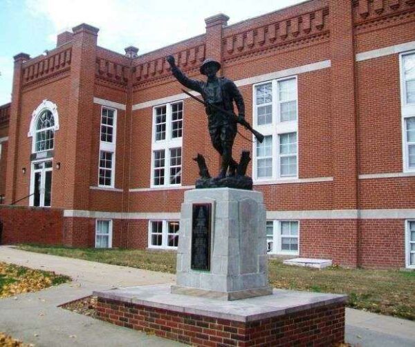 WENTWORTH ALUMNI MEMORIAL