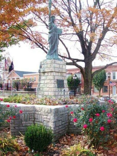LEXINGTON STATUE OF LIBERTY REPLICA MEMORIAL