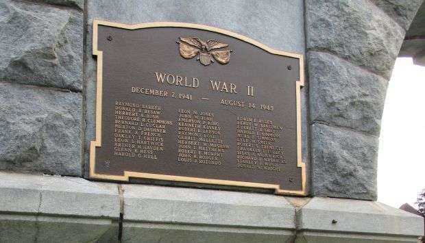 GOUVERNEUR MEMORIAL ARCH PLAQUE B