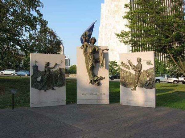 NEW YORK STATE WOMEN VETERANS MEMORIAL