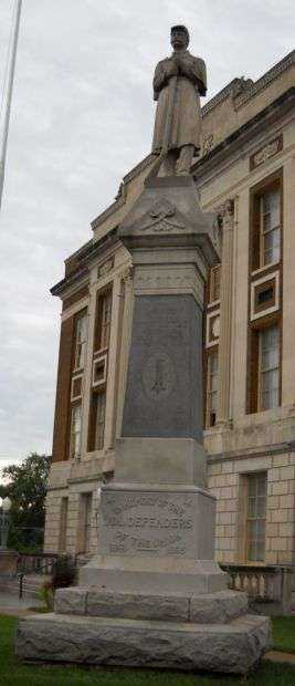WILLIAM H. LYTLE POST NO. 32 G.A.R. CIVIL WAR MEMORIAL