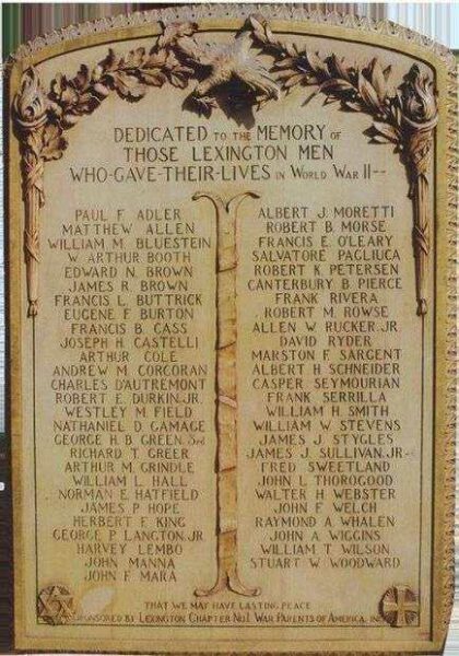 LEXINGTON WORLD WAR II MEMORIAL PLAQUE