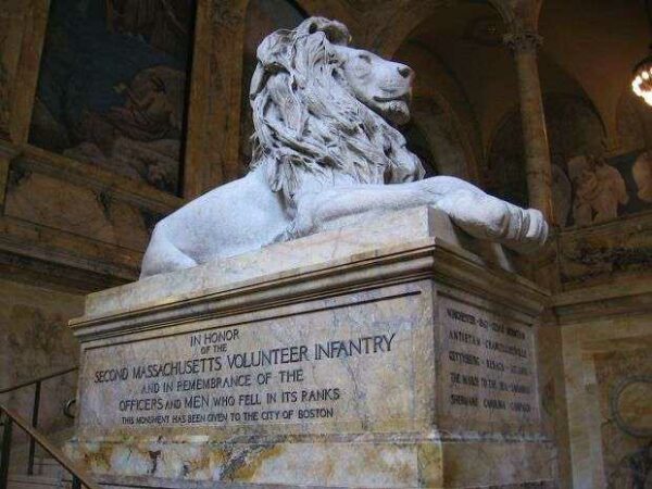 SECOND MASSACHUSETTS VOLUNTEER INFANTRY MEMORIAL