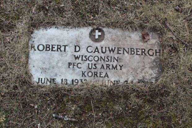 ROBERT D CAUWENBERGH MEMORIAL CEMETERY STONE