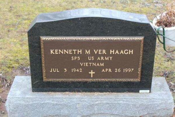 KENNETH M VER HAAGH MEMORIAL CEMETERY STONE