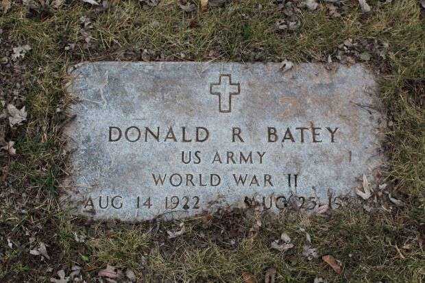 DONALD R BATEY MEMORIAL CEMETERY STONE