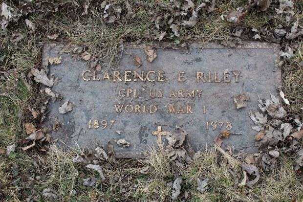 CLARENCE E RILEY MEMORIAL CEMETERY STONE