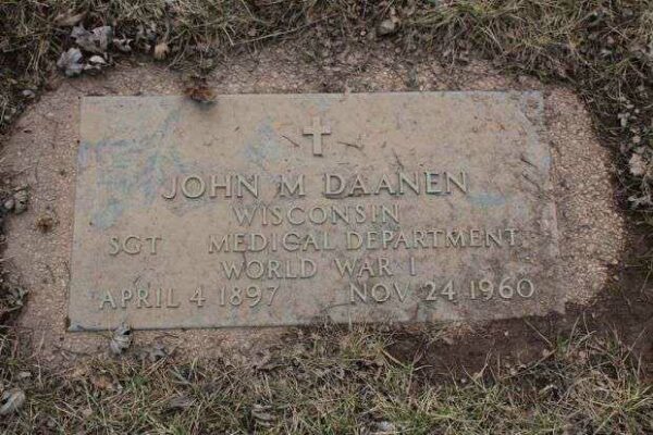 JOHN M DAANEN MEMORIAL CEMETERY STONE