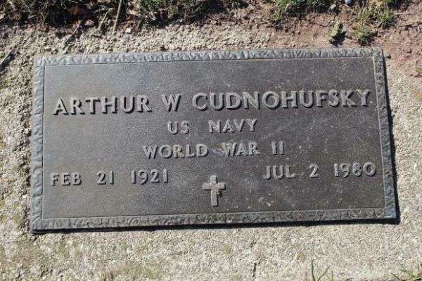 ARTHUR W CUDNOHUFSKY MEMORIAL CEMETERY STONE