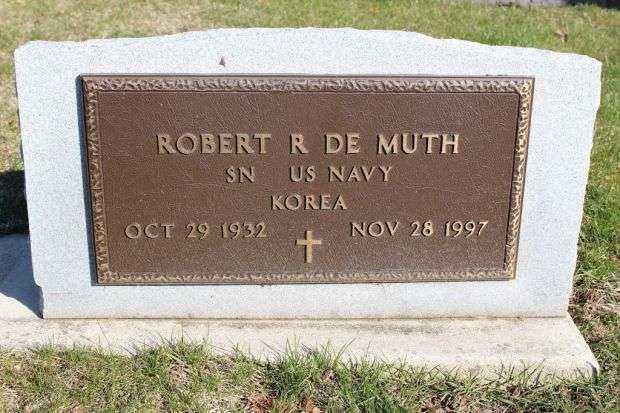 ROBERT R DE MUTH MEMORIAL CEMETERY STONE
