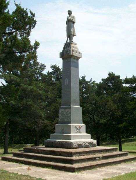 HUMPHREY POST NO. 145 G.A.R. CIVIL WAR MEMORIAL