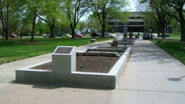 KANSAS VETERANS’ WALK