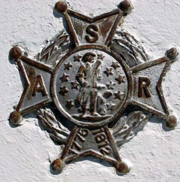 VALE CEMETERY VETERANS MEMORIAL MEDALLION A