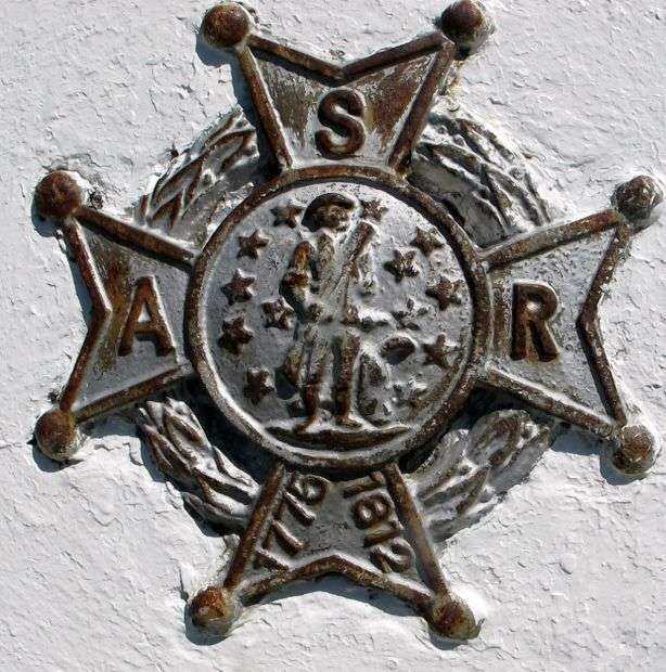 VALE CEMETERY VETERANS MEMORIAL MEDALLION A
