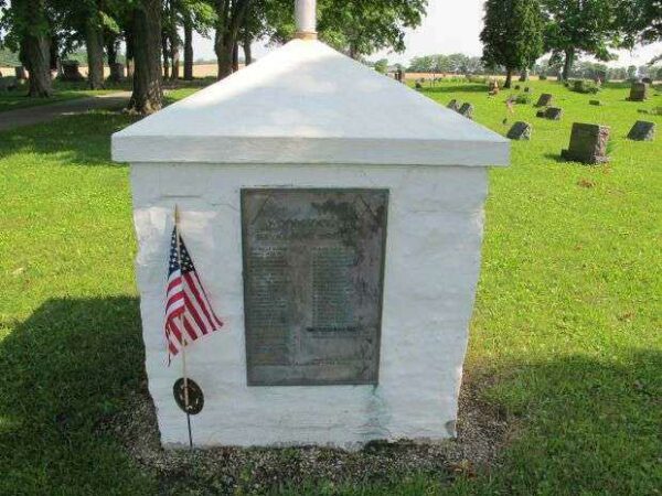 WOODSTOCK, OHIO SERVICE FLAG WORLD WAR I MEMORIAL