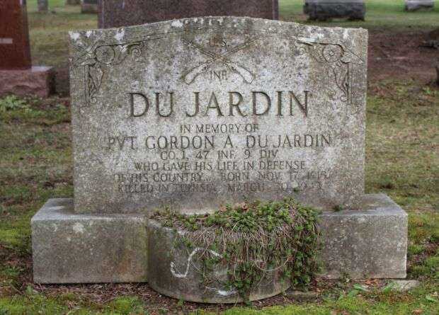 PVT. GORDON A. DU JARDIN MEMORIAL CEMETERY STONE