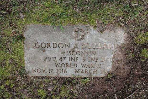 GORDON A DU JARDIN MEMORIAL CEMETERY STONE