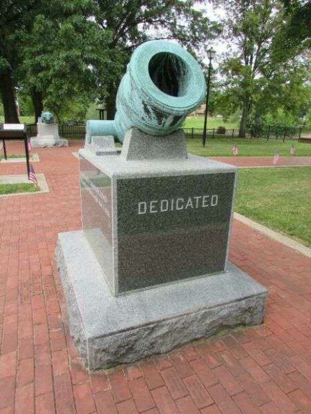 SPANISH MORTAR WAR MEMORIAL FRONT
