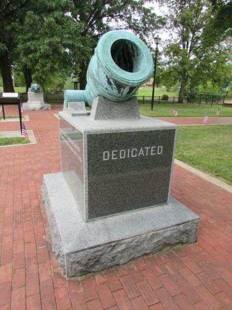 SPANISH MORTAR WAR MEMORIAL FRONT