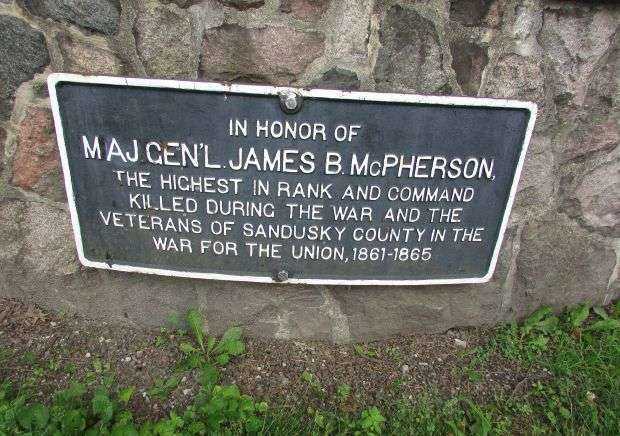 MAJ GEN’L JAMES B. MCPHERSON WAR MEMORIAL GATE PLAQUE