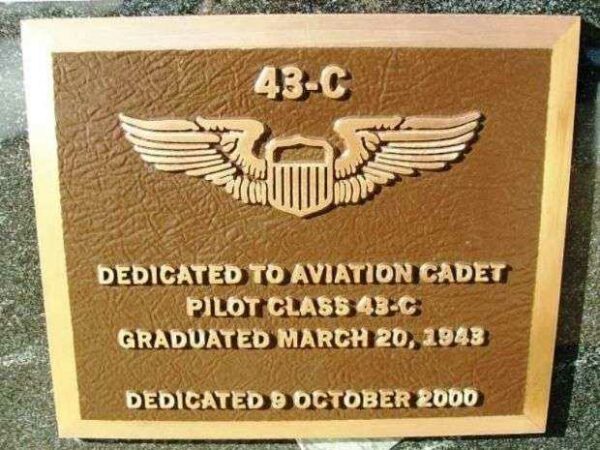 AVIATION CADET PILOT CLASS 43-C MEMORIAL PLAQUE