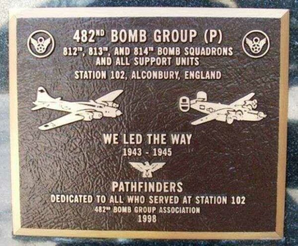482ND BOMB GROUP (P) WAR MEMORIAL PLAQUE