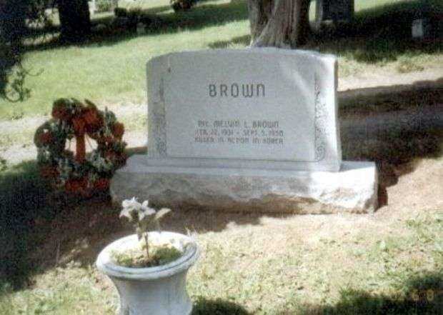 MELVIN L. BROWN MEDAL OF HONOR CEMETERY STONE