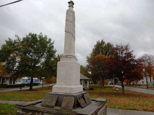 SMITHFIELD CIVIL WAR MONUMENT