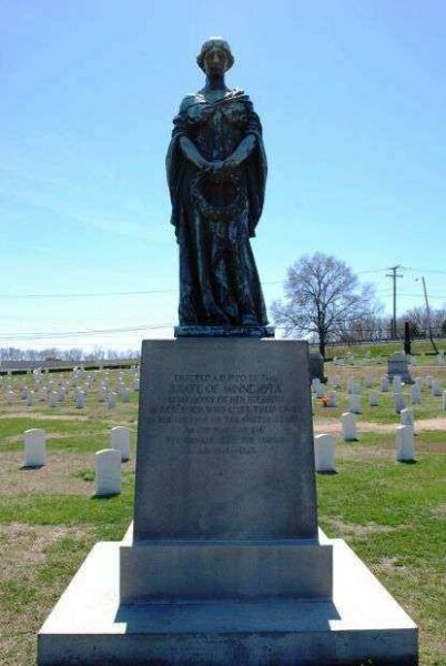 STATE OF MINNESOTA BATTLE OF NASHVILLE MEMORIAL