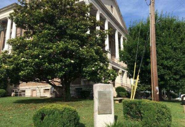 BEDFORD COUNTY REVOLUTIONARY WAR VETERANS MEMORIAL