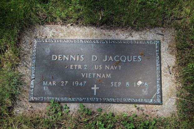 DENNIS D JACQUES MEMORIAL CEMETERY STONE