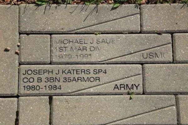 ONEIDA DESERT STORM/DESERT SHIELD VETERANS MEMORIAL PAVERS