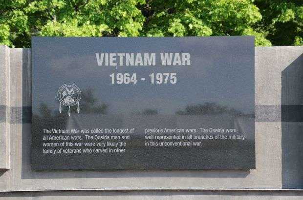 ONEIDA VETERANS MEMORIAL VIETNAM WAR PLAQUE