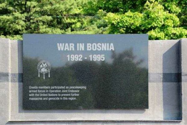 ONEIDA VETERANS MEMORIAL WAR IN BOSNIA PLAQUE