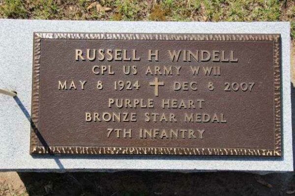 RUSSELL H WINDELL MEMORIAL CEMETERY STONE