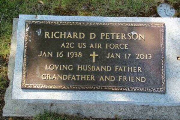 RICHARD D PETERSON MEMORIAL CEMETERY STONE