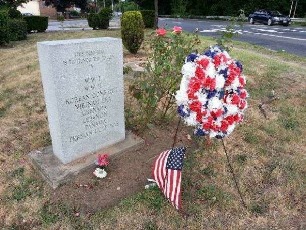 LAURELTON WAR MEMORIAL