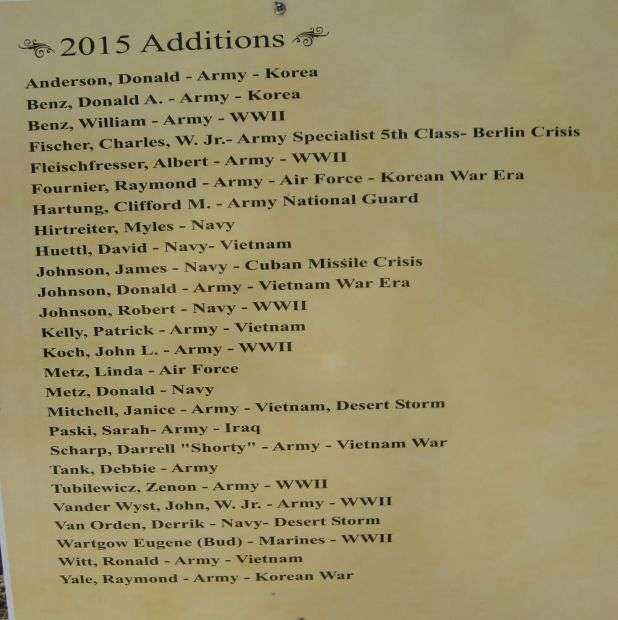 BUTTERNUT AREA VETERANS MEMORIAL HONOR ROLL PLAQUE X