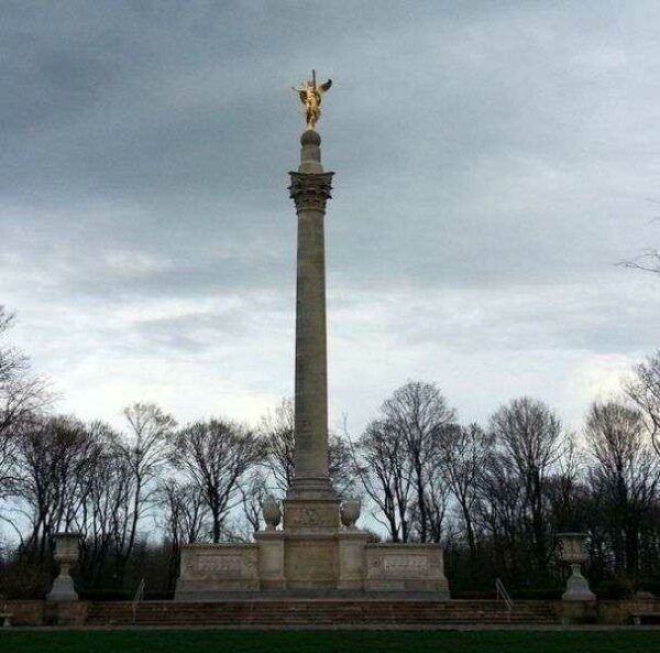 BRONX VICTORY MEMORIAL COLUMN