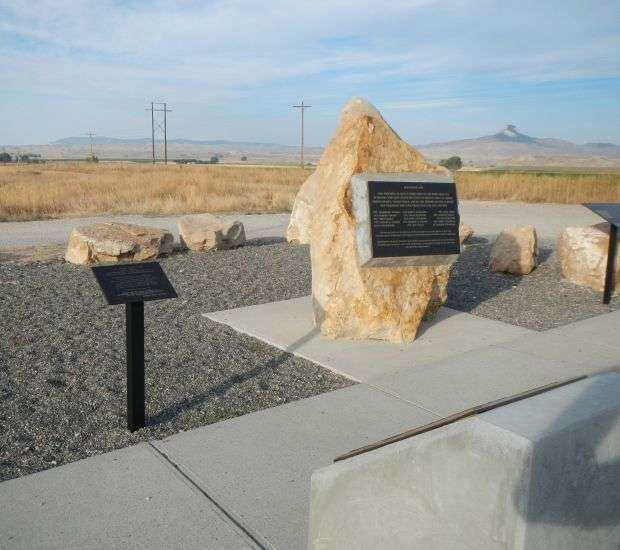 HEART MOUNTAIN WORLD WAR II MEMORIAL