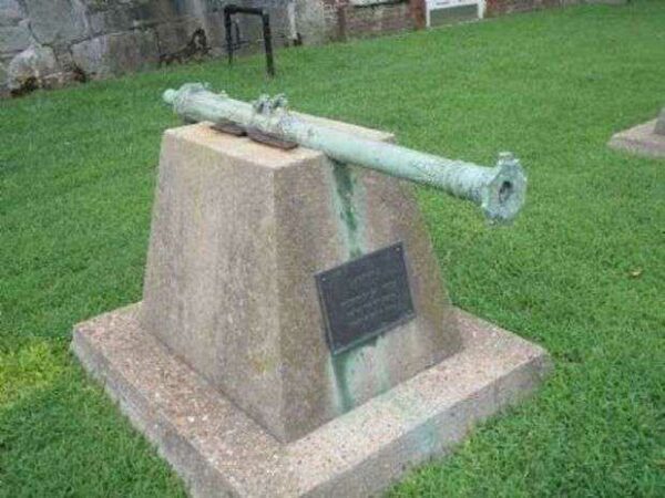 LANTAKA MEMORIAL CANNON