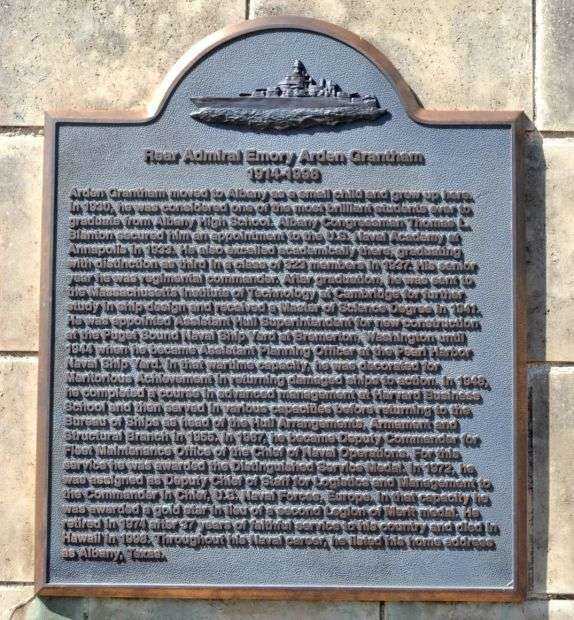 REAR ADMIRAL EMORY ARDEN GRANTHAM MEMORIAL PLAQUE