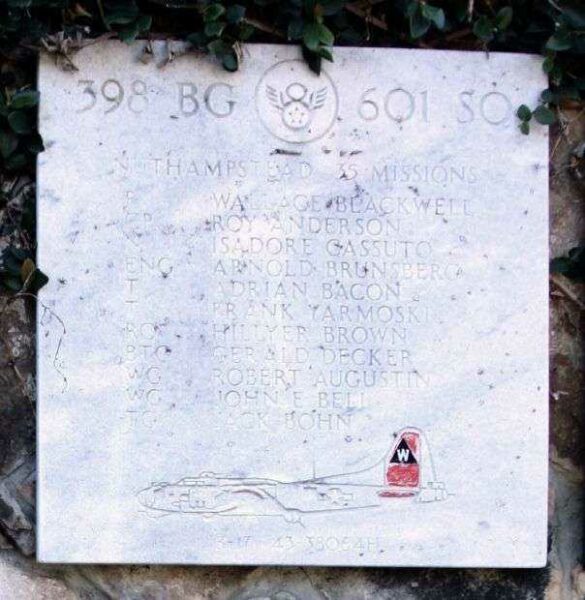 “NUTHAMPSTEAD” B-17 WAR MEMORIAL PLAQUE