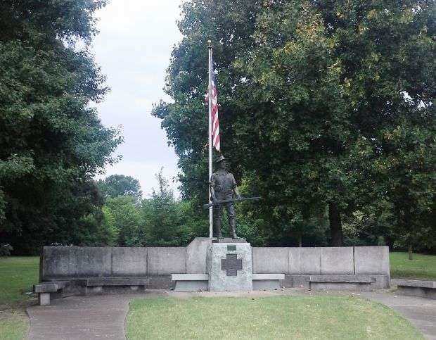 THE HIKER MEMPHIS TN WAR MEMORIAL