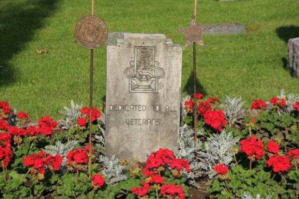 GREENWOOD CEMETERY VETERANS MEMORIAL