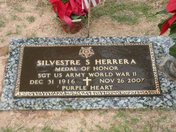 SILVESTRE S HERRERA MEDAL OF HONOR MEMORIAL GRAVESTONE