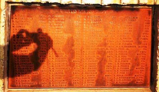 ARIZONA WORLD WAR II MEMORIAL ANCHOR PLAQUE K