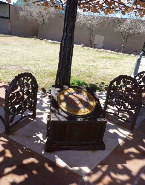 CITY OF GLENDALE VETERANS MEMORIAL NAVY PLAQUE