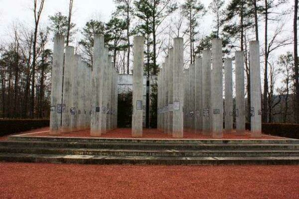 ALABAMA VETERANS MEMORIAL