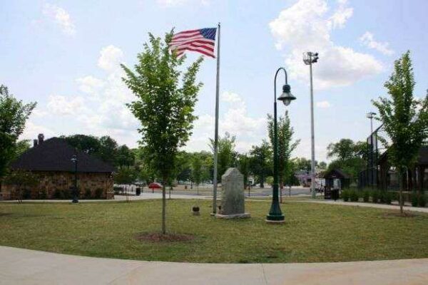 “LEST WE FORGET” AVONDALE BOYS WORLD WAR II MEMORIAL